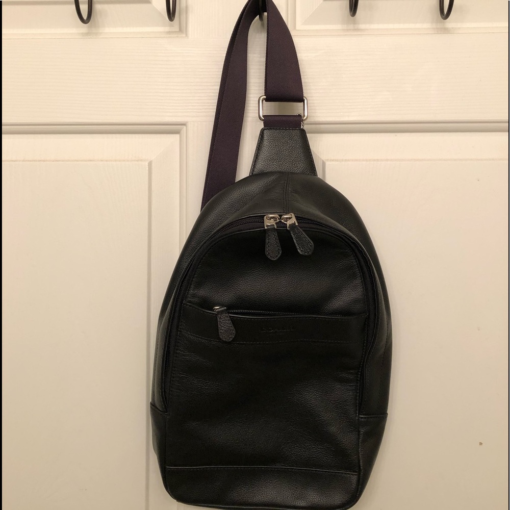 Men’s Coach sling pack